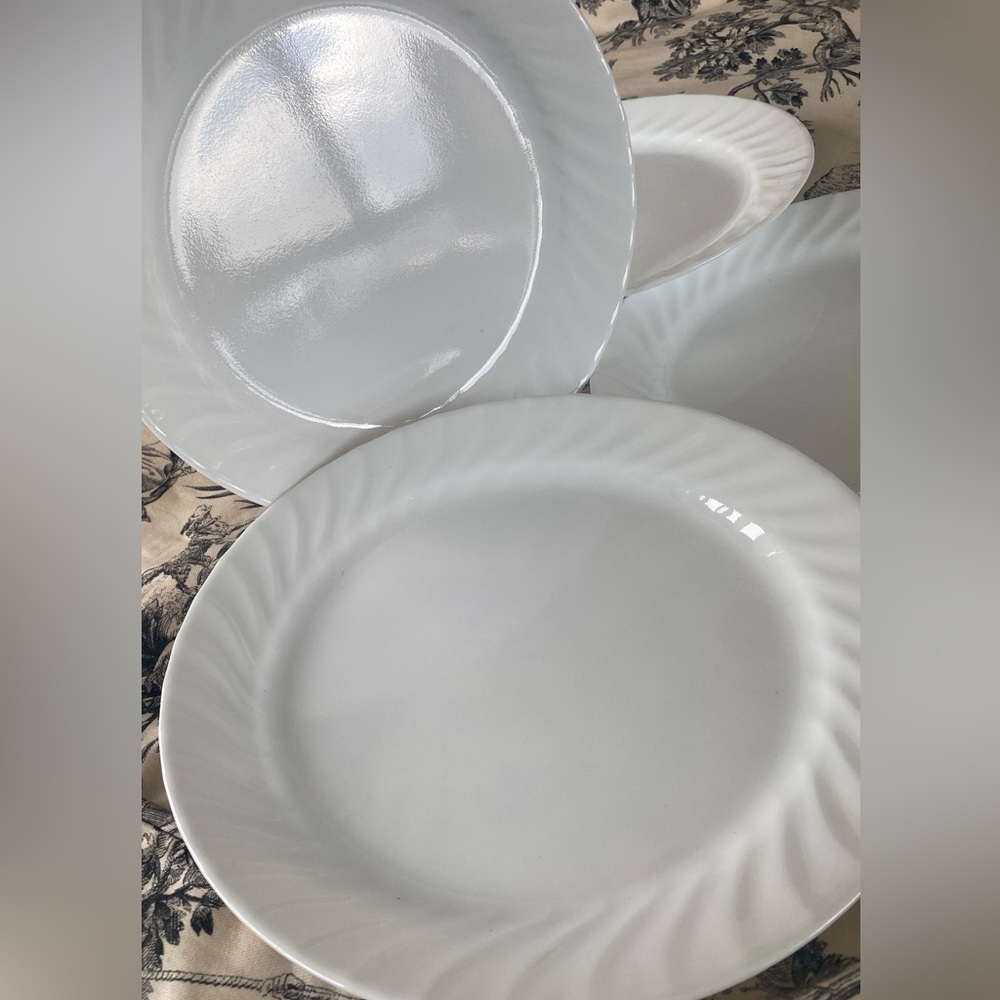 Corelle Enhancement Dinner Plates Set of 4 - Picture 4 of 7